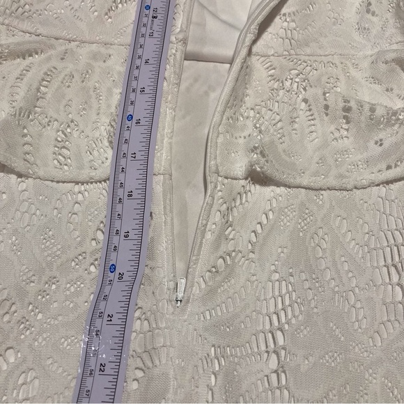 Lilly Pulitzer Nolea White Sleeveless Midi Dress with Peplum - Picture 15 of 16